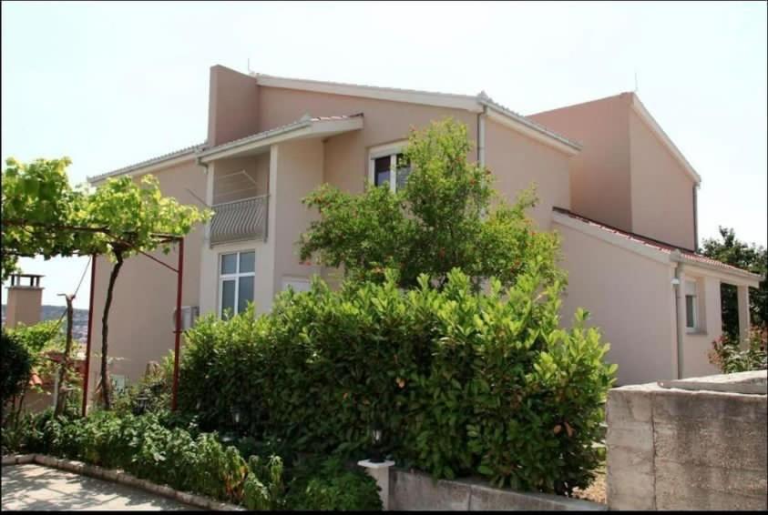 Apartmant Milan Trogir Eksteriør billede